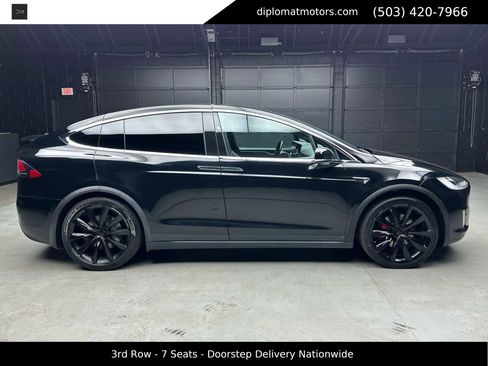 Used 2021 Tesla Model X Performance image 8