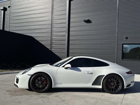 Used 2019 Porsche 911 Carrera GTS image 2
