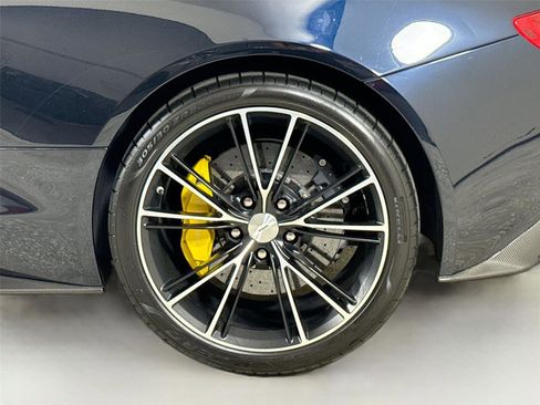 Used 2014 Aston Martin Vanquish Volante image 38