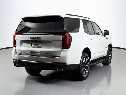 New 2026 GMC Yukon AT4 AWD/4WD image 7