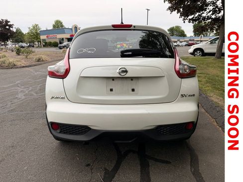 Used 2015 Nissan Juke SV AWD/4WD image 9