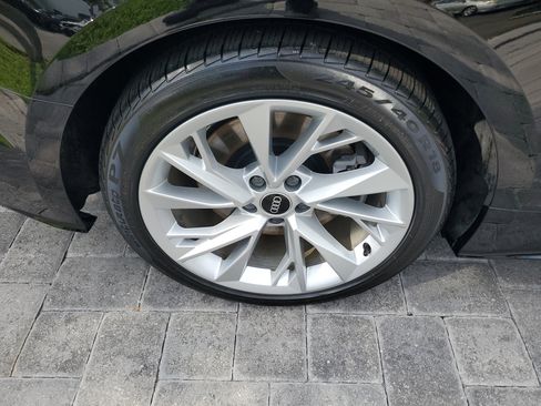 Used 2022 Audi A5 2.0T Premium image 6