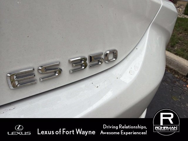 Used 2025 Lexus ES 350 w/ Accessory Package (Z1) FWD image 7