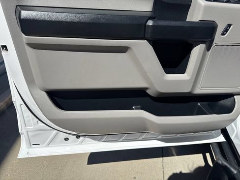 Used 2019 Ford F250 XL w/ STX Appearance Package AWD/4WD image 10