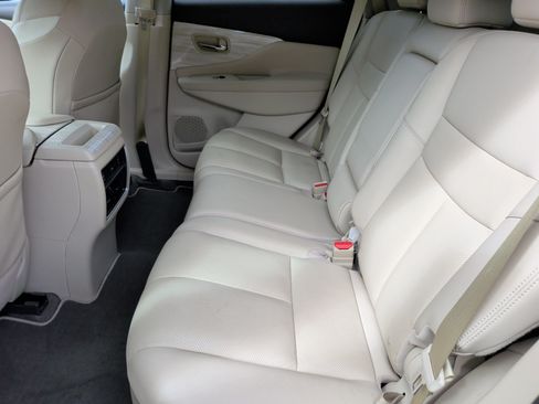 Used 2018 Nissan Murano Platinum w/ Cargo Package FWD image 39
