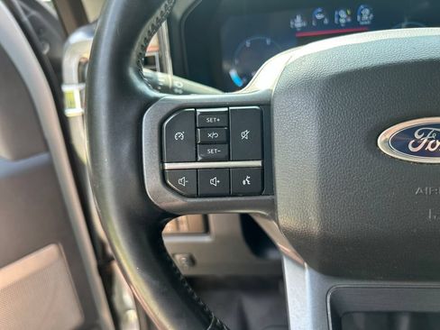 Used 2024 Ford F250 Lariat AWD/4WD image 19