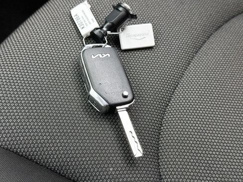 Used 2024 Kia Forte LXS FWD image 36