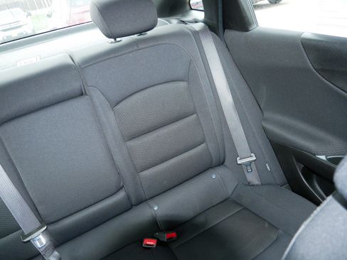 Used 2024 Chevrolet Malibu LT image 14