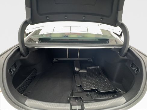 Used 2023 Mercedes-Benz C 300 Sedan image 16