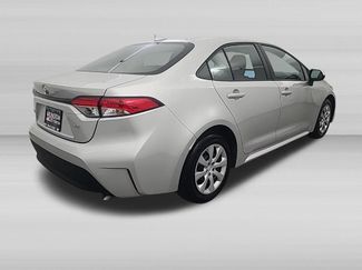 Used 2025 Toyota Corolla LE FWD video 3
