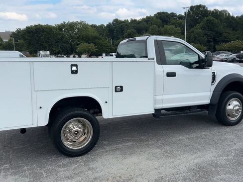 Used 2021 Ford F450 XL w/ Power Equipment Group image 5