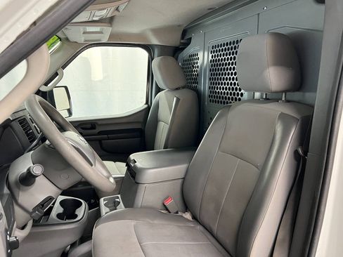 Used 2013 Nissan NV 2500 S w/ PWR Basic Pkg RWD image 9
