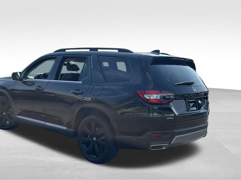 Certified 2024 Honda Pilot Elite image 5