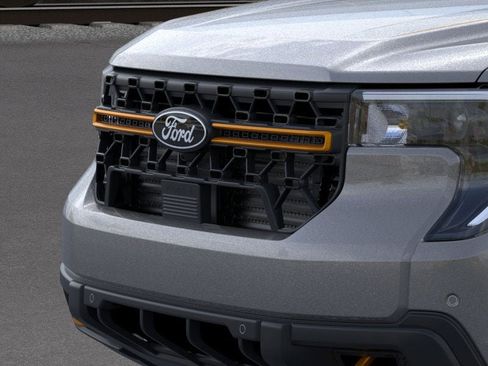 New 2025 Ford Maverick Tremor image 18