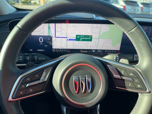 Used 2025 Buick Envision Sport Touring image 11