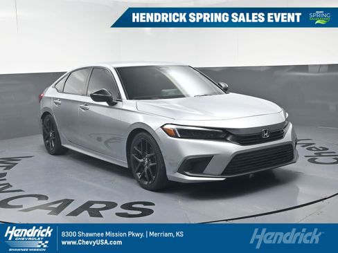 Used 2023 Honda Civic Sport image 1