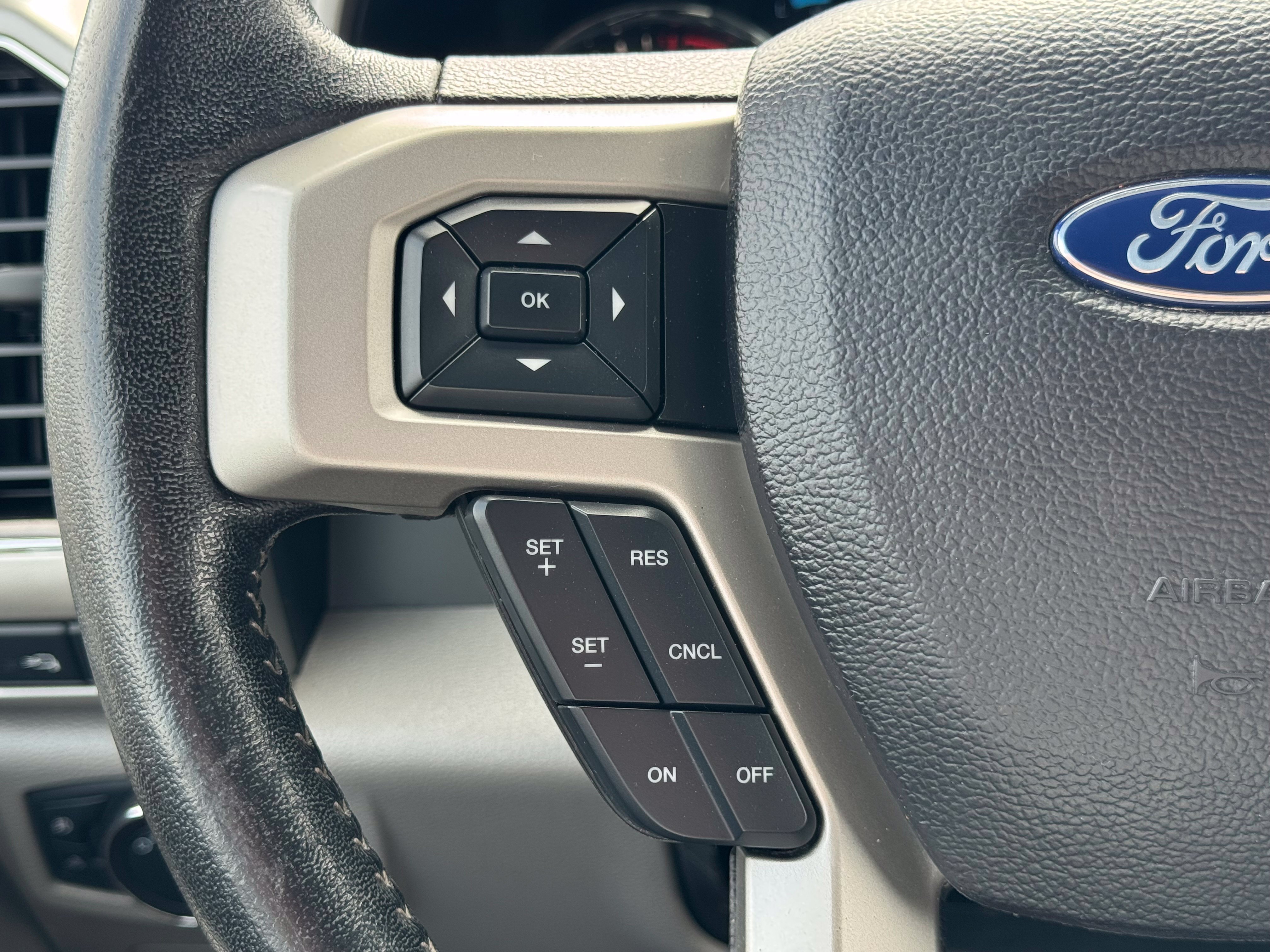 Used 2019 Ford F150 Lariat AWD/4WD image 47