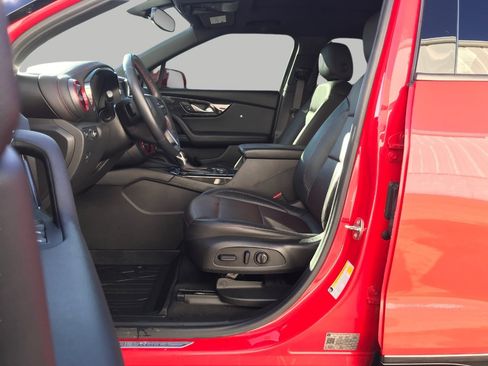 Used 2019 Chevrolet Blazer RS w/ Sun and Wheels Package image 9