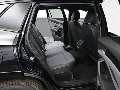 New 2026 Volkswagen Tiguan SE R-Line image 13