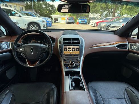 Used 2018 Lincoln MKZ Black Label w/ Technology Package FWD image 15