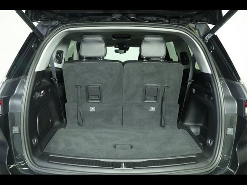 Used 2022 Jeep Grand Cherokee L Limited AWD/4WD image 16