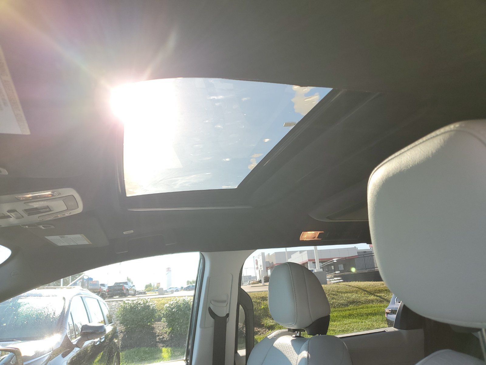 Certified 2025 Toyota Sienna XSE w/ XSE Plus Package AWD/4WD image 19