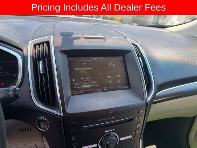 Used 2015 Ford Edge Titanium FWD image 10