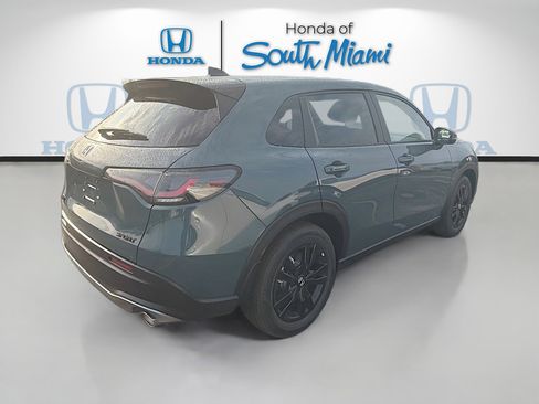 New 2026 Honda HR-V Sport image 7