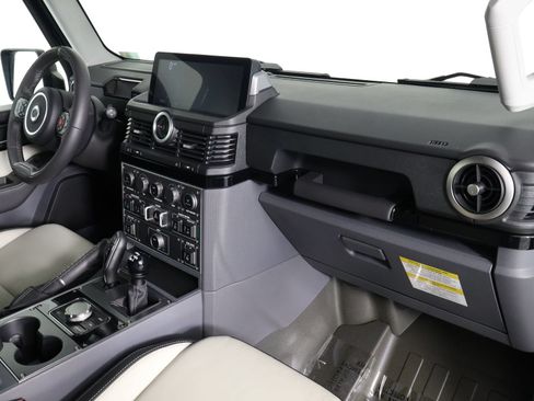 Used 2025 INEOS Grenadier Station Wagon AWD/4WD image 23