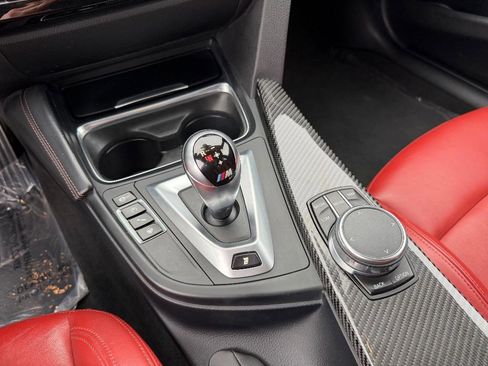 Used 2018 BMW M3 Competition w/ Competition Package image 21
