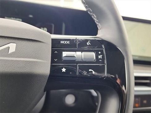 New 2026 Kia Sorento SX image 26