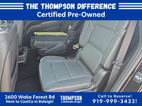Certified 2023 Cadillac Escalade Premium Luxury AWD/4WD image 15