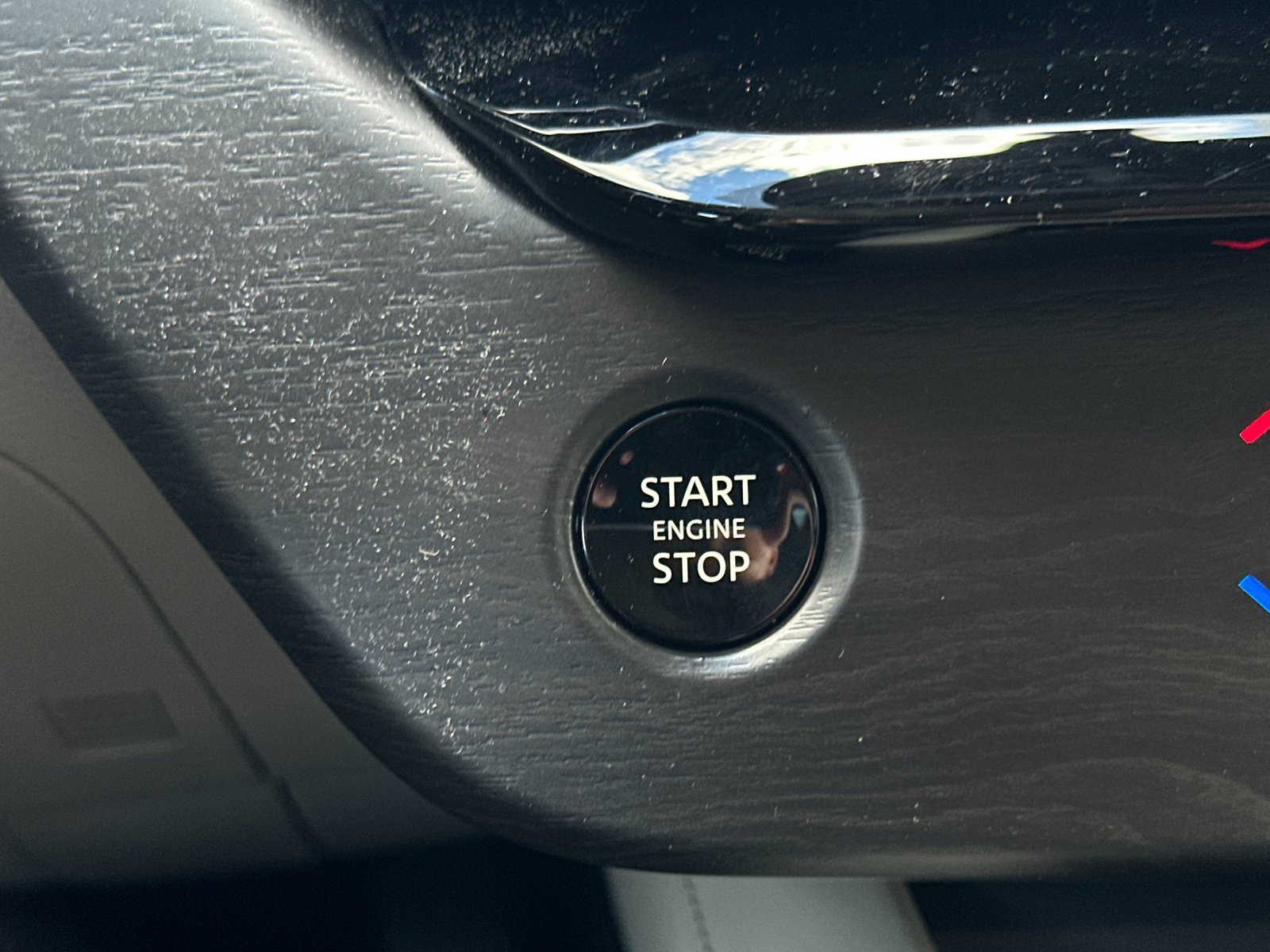 Certified 2025 Nissan Murano SV AWD/4WD image 22
