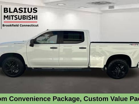 Used 2023 Chevrolet Silverado 1500 Custom image 4