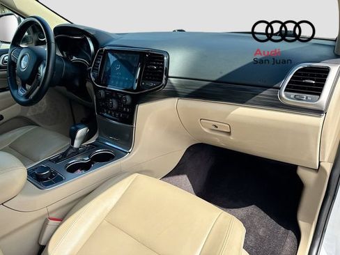 Used 2019 Jeep Grand Cherokee Limited AWD/4WD image 36