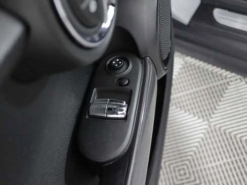 Used 2020 MINI Cooper 2-Door Hardtop FWD image 14