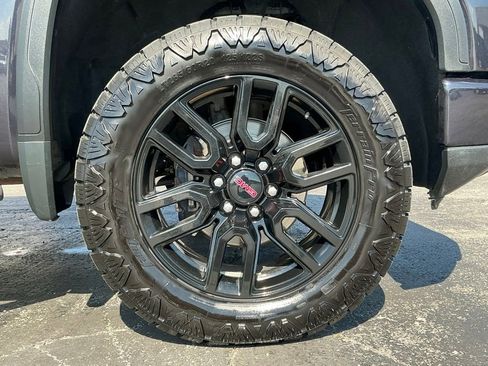 Used 2023 GMC Sierra 1500 Elevation w/ X31 Off-Road Package AWD/4WD image 3