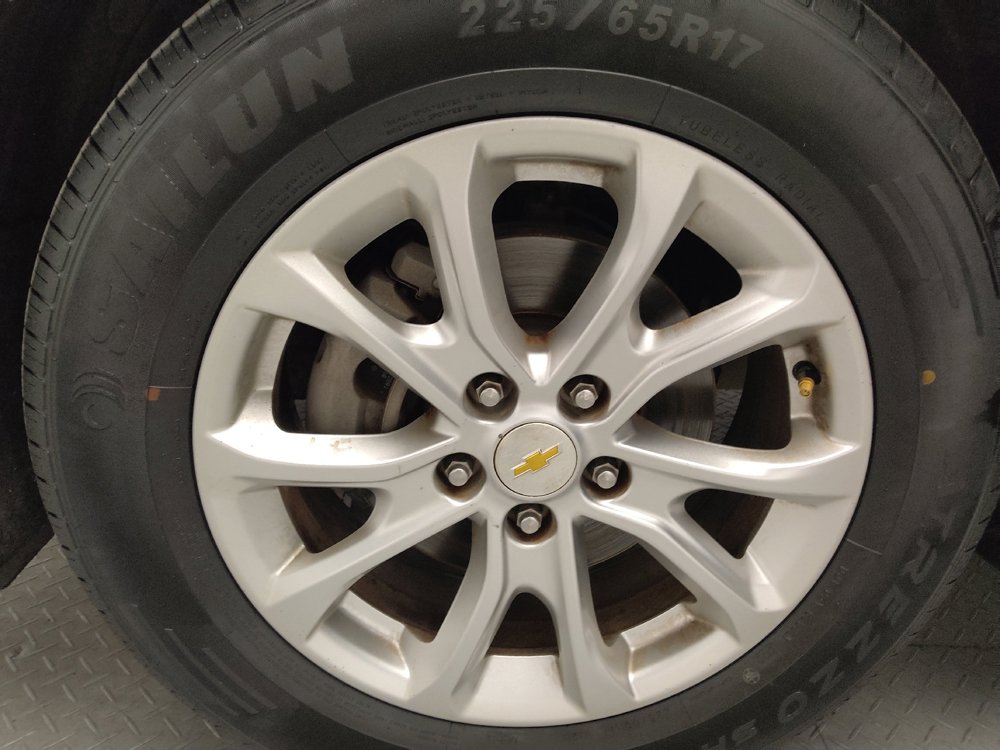 Used 2020 Chevrolet Equinox LT FWD image 31