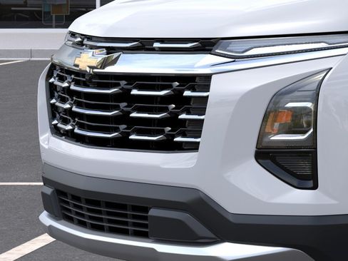 New 2027 Chevrolet Equinox LT FWD image 14
