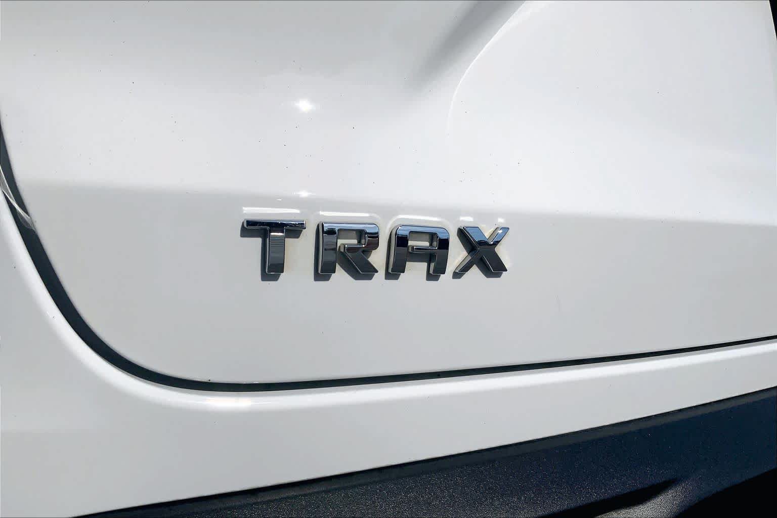 Used 2024 Chevrolet Trax ACTIV w/ Sunroof Package FWD image 10