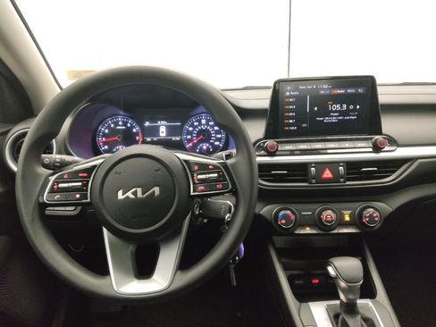 Used 2023 Kia Forte LXS image 22