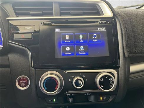 Used 2017 Honda Fit EX image 12