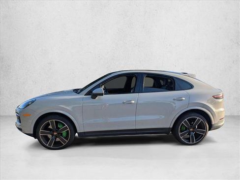 Used 2021 Porsche Cayenne Coupe AWD/4WD image 7