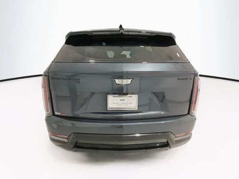 Certified 2025 Cadillac Escalade IQ Sport 2 w/ LPO, ONYX Package AWD/4WD image 6
