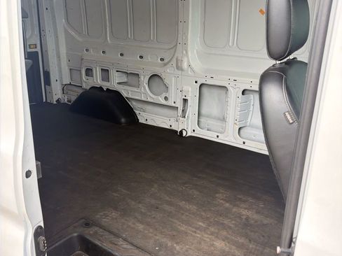 Used 2023 Ford Transit 250 Medium Roof RWD image 12