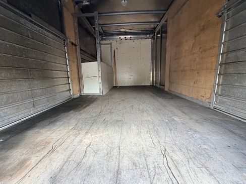 Used 2013 Ford E-450 and Econoline 450 Super Duty w/ PWR Locks & Windows Group RWD image 12