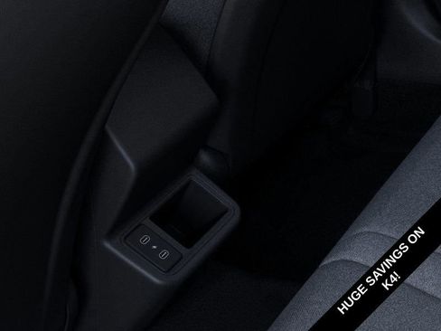 New 2025 Kia K4 LXS image 26