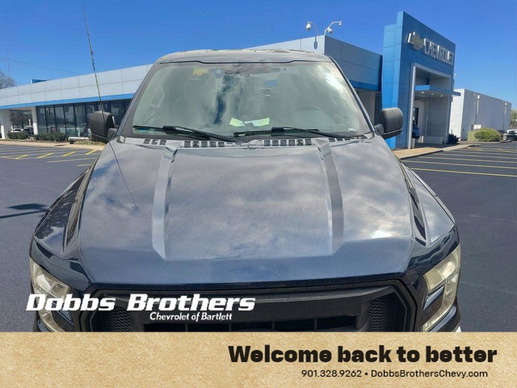 Used 2015 Ford F150 XL w/ Equipment Group 101A Mid AWD/4WD image 4