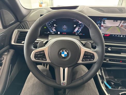 New 2026 BMW X5 M60i w/ Climate Comfort Package image 19