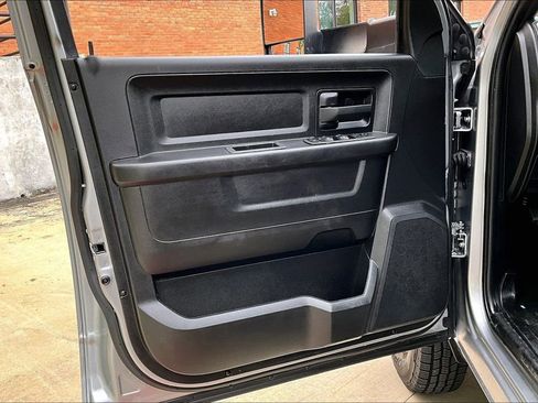 Used 2022 RAM 3500 Tradesman w/ Chrome Appearance Group AWD/4WD image 20